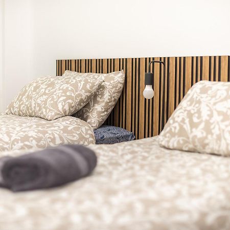 Stylish Luxury Apartment At Ampelokipi Metro Station Athena Bagian luar foto