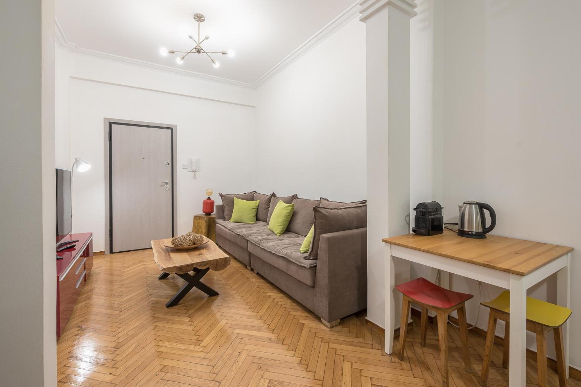 Stylish Luxury Apartment At Ampelokipi Metro Station Athena Bagian luar foto
